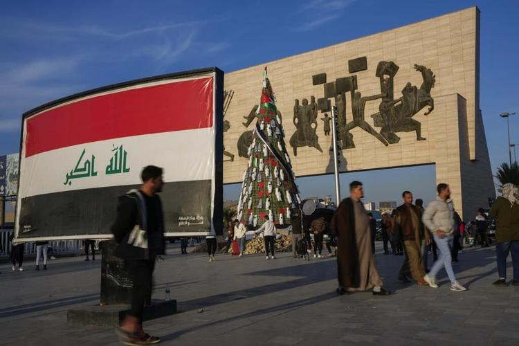 New Year's Eve sweeps across Mideast and Europe, but wars cast a shadow on 2024