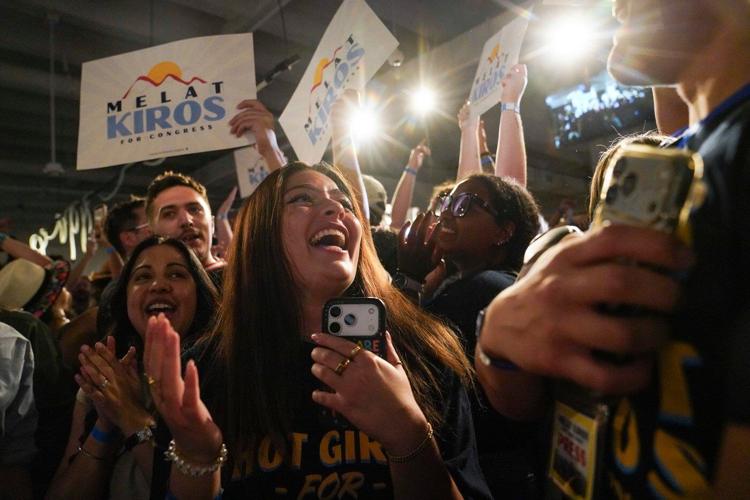 Trump and Republicans return to communist attacks against Democrats ahead of the midterm elections