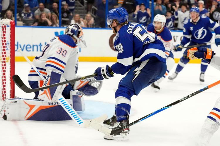 Guentzel scores in OT to give Lightning 2-1 win over Oilers