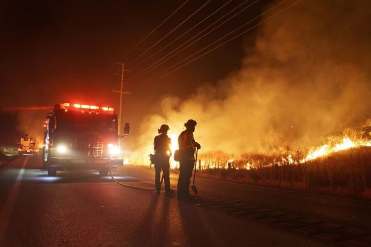 US Southwest swelters under dangerous heat wave, with new records on track