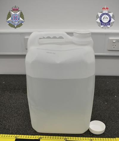 Drug syndicate hid meth in ɫֱ maple syrup, canola oil bound for Down Under, authorities say
