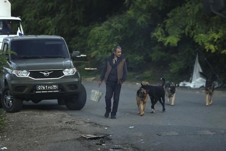 Azerbaijan arrests several former top separatist leaders of Nagorno-Karabakh
