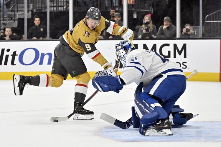 Golden Knights top Maple Leafs 5-2 for 3rd straight win