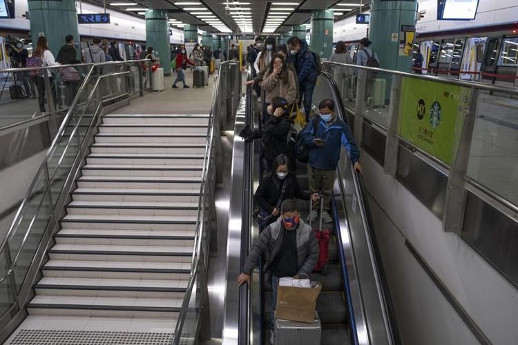 Travelers rush to take advantage of China reopening