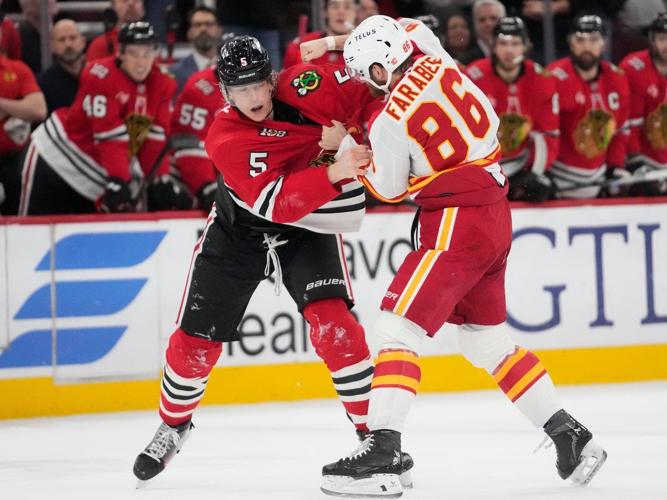 Backlund and Sharangovich lead Flames to 3-1 road win over Blackhawks