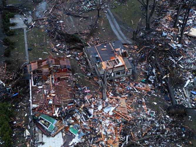2 killed and homes damaged after tornadoes tear through Illinois and Indiana, more storms moving in
