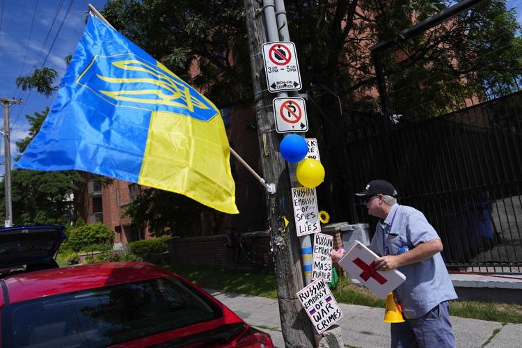 Russian embassy protesters keep daily picket, 4.5 years into Ukraine invasion