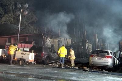 3 dead, 1 hospitalized in explosion that sparked massive fire at Ohio auto repair shop