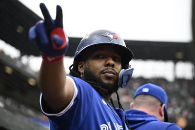 Adley Rutschman's 2-run homer in bottom of the 9th helps Orioles avoid sweep in 3-2 win over Toronto