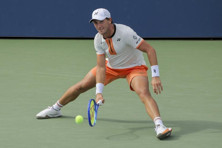 Novak Djokovic is trying to solve riddles at the US Open but is back in the 3rd round