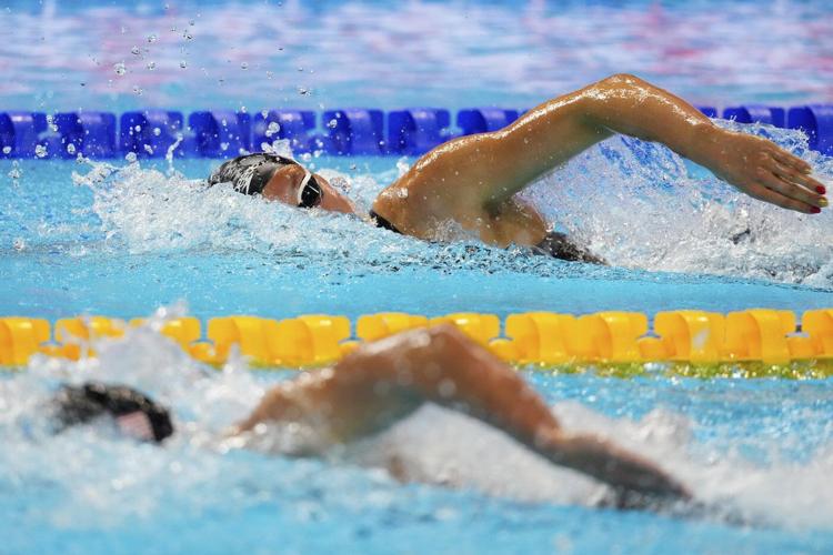Ledecky wins 800-metre freestyle at world swim championship, McIntosh takes bronze