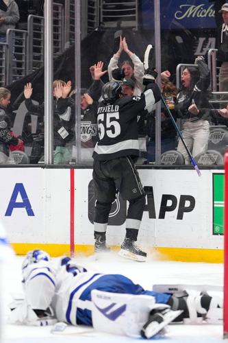 Byfield scores in OT to boost Kings' playoff hopes with 7-6 win over Leafs