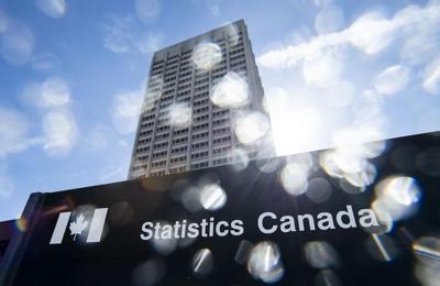 Immigrant seniors lonelier than those born in Canada but research lacking: StatCan