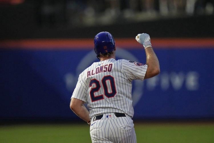 Pete Alonso breaks Darryl Strawberry's Mets franchise home run record