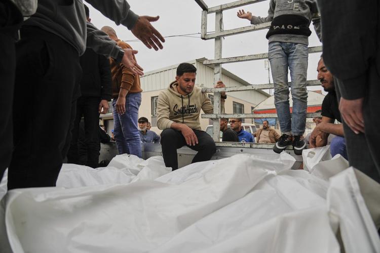 UN agency closes its remaining Gaza bakeries as food supplies dwindle under Israeli blockade