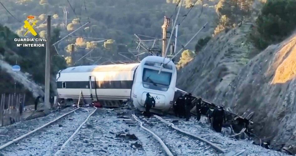 'The miracle': 6-year-old girl is a family's sole survivor in Spanish train wreck