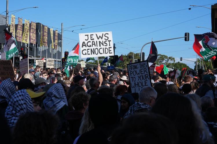 Israeli president ends a fraught Australia visit to comfort Jews as Gaza war protests follow