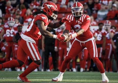 Calgary Stampeders hitch quarterback wagon to "Big-play VA" Vernon Adams Jr.