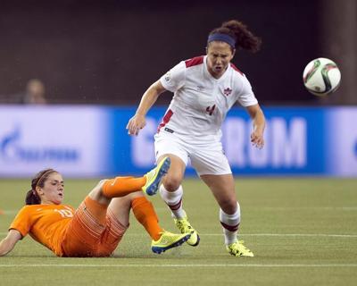 Hall of Famer Carmelina Moscato enjoying Mexican soccer adventure with Tigres