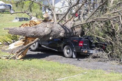 Ontario derecho, tornado recovery funding not enough, municipalities say