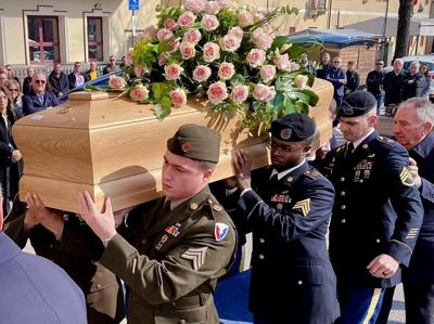 Italian woman who 'got back' stolen WWII birthday cake dies