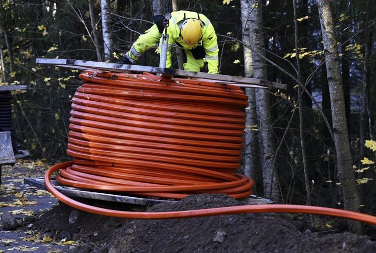Data cable running across Sweden-Finland border suffers damage