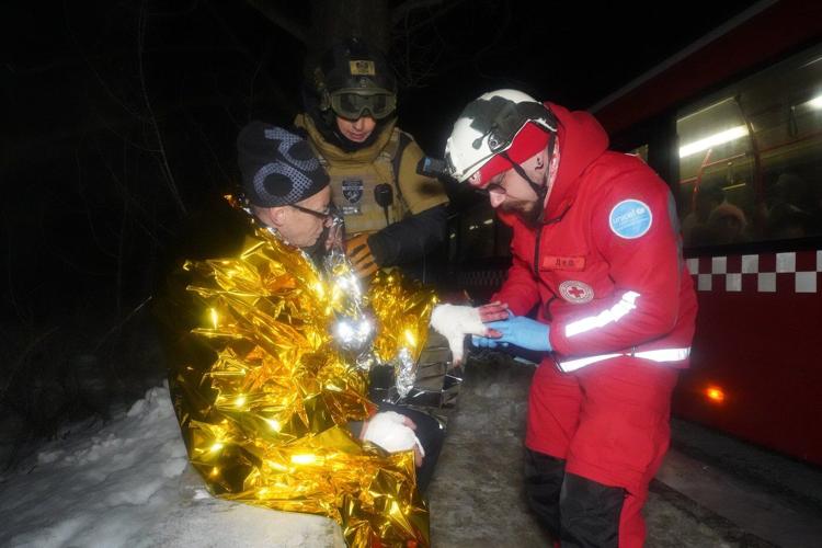 Russian attacks on Ukraine kill 1 and wound 23 ahead of second day of peace talks