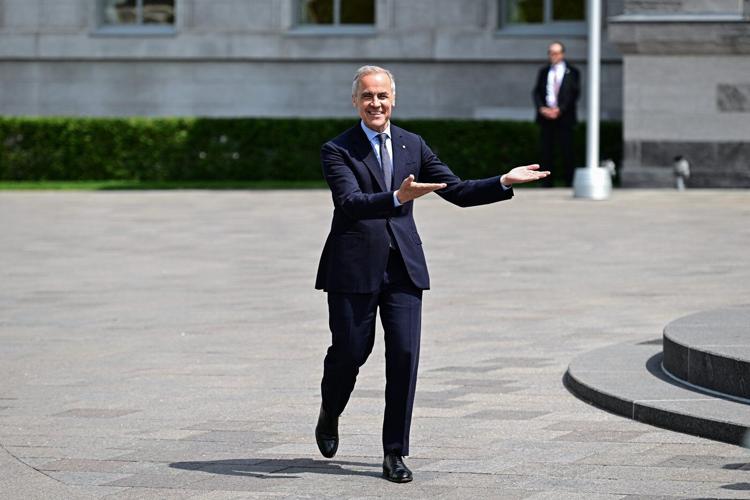 Carney travelling to Rome today, will be among world leaders at Pope's inaugural mass