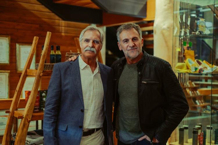 'Bon Cop, Bad Cop' TV reboot is here sans Colm Feore, with Henry Czerny stepping into the role