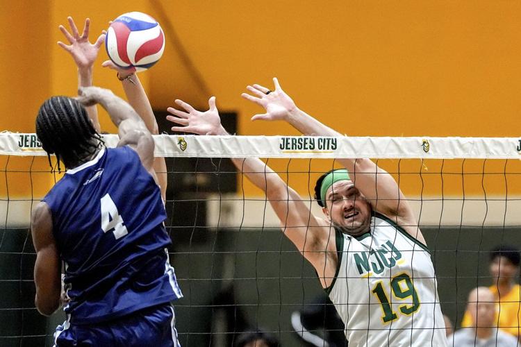 Aches, pains and joy for 40-year-old man savoring his second chance to play college volleyball