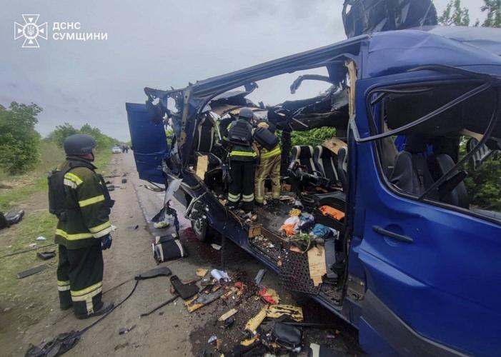 Trump says he will call Putin, followed by Zelenskyy, on Monday to discuss war in Ukraine