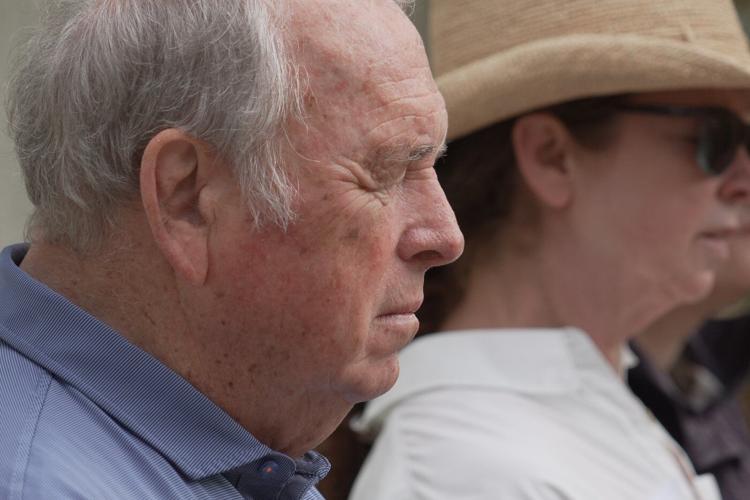 People 'bathe' in nature to get respite from chaotic news cycle