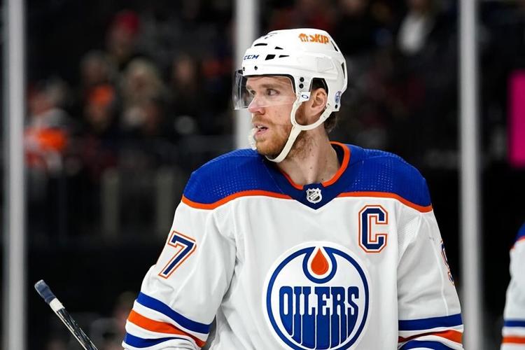 Nugent-Hopkins, Oilers roll past Golden Knights 7-4