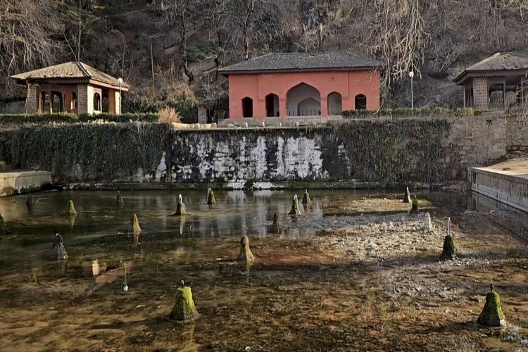 Famed for Himalayan peaks and pristine lakes, Kashmir faces a water crisis amid dry weather