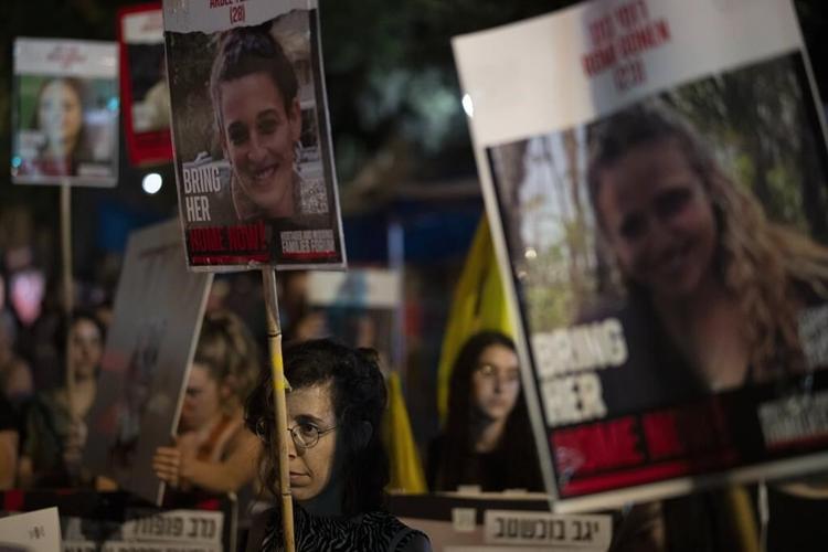 Israel-Hamas war latest: Blinken visits Gaza mediators in pursuit of cease-fire deal