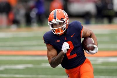 ɫtv running Chase Brown receives Senior Bowl honour