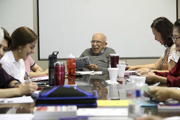 From ‘Tudo bem?’ to ‘Gracias,’ a growing share of US residents speak a language other than English