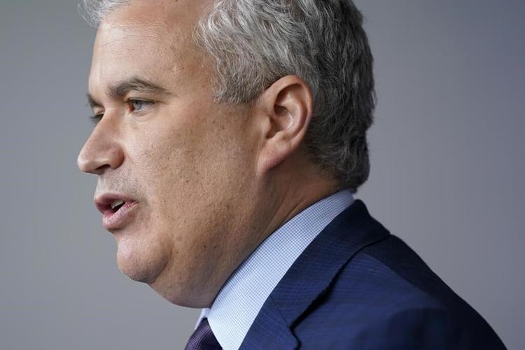 Biden taps Zients as White House chief of staff