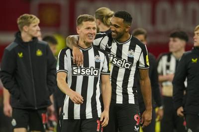 MATCHDAY: 'Klassiker' in Germany as Bayern visits Dortmund. Newcastle vs. Arsenal in Premier League