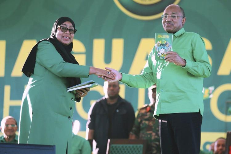 Official election campaigns kick off in Tanzania as main opposition leader remains in custody