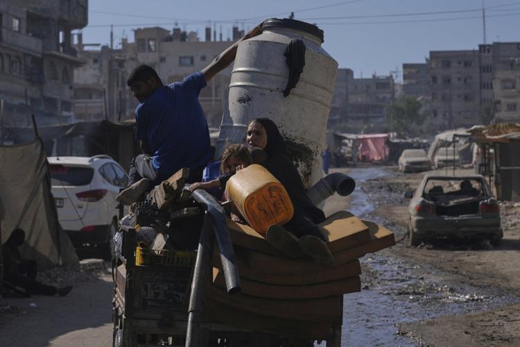 UN food agency chief says women and children are starving in Gaza and pressed Netanyahu on aid