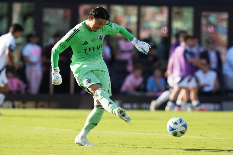 Whitecaps sign all-star goalkeeper Takaoka to contract through June 2027