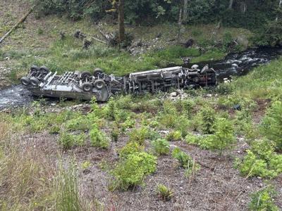 Crews work to contain petroleum spill in Washington after tanker truck accident