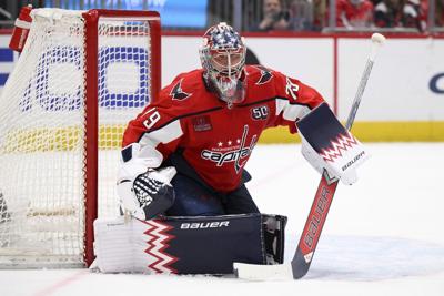 Capitals sign goaltender Charlie Lindgren to a 3-year, $9 million extension