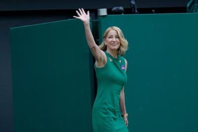 Tennis Hall of Famer Chris Evert says she will miss Wimbledon after recurrence of ovarian cancer