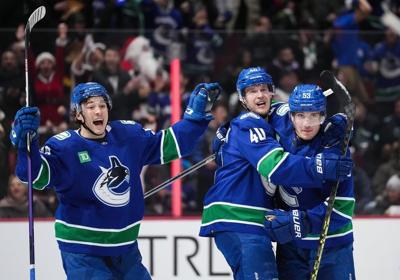 Canucks look to Bo Horvat's first game back in Vancouver with N.Y. Islanders