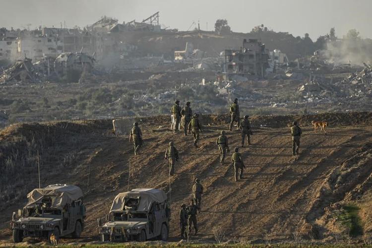 Israeli defense chief resists pressure to halt Gaza offensive, says campaign will 'take time'