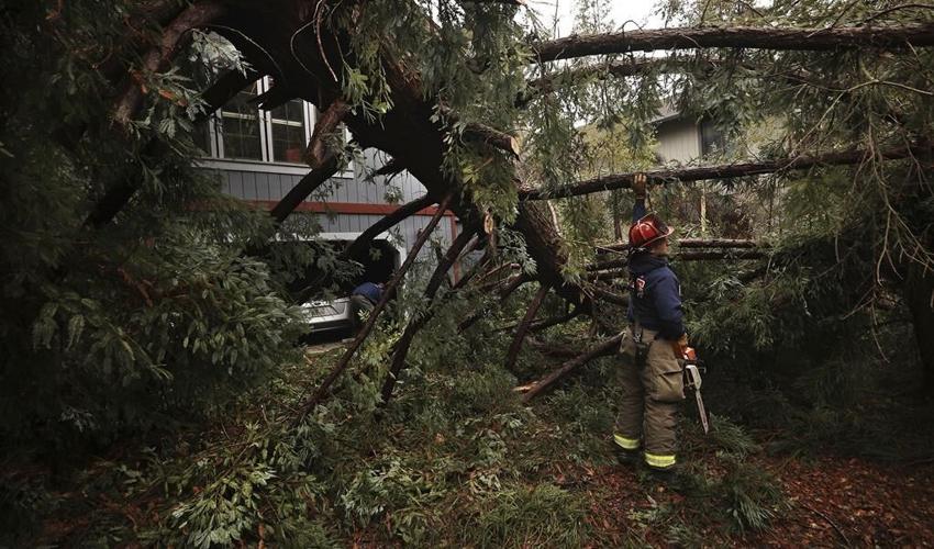 Storm blowing through California dumps snow in Sierra
