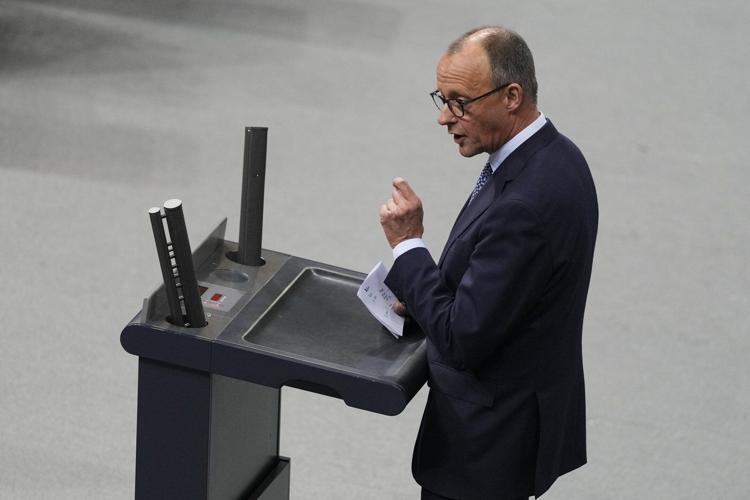 German parliament expected to vote on migration bill that could pass with far-right support