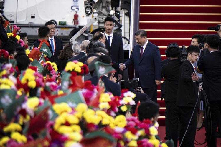 Xi visits casino hub Macao to mark 25 years of its return to Chinese rule